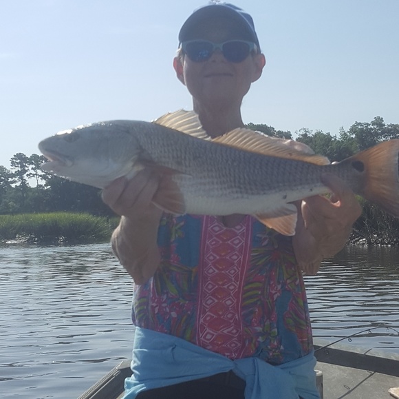 Meet your Posher, Joy @joy2poshworld62 - Picture 3 of 11